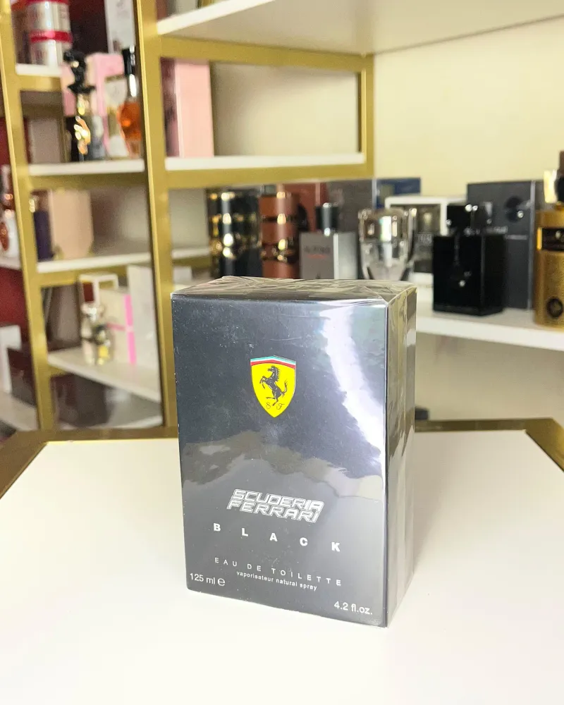 Scuderia Ferrari Scuderia Ferrari Black